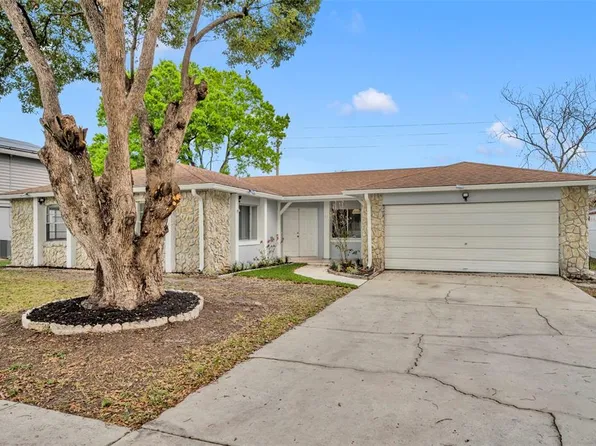 23 Cardamon Dr, Orlando, FL 32825