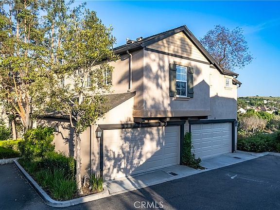 2nd image of 40 Three Vines Ct