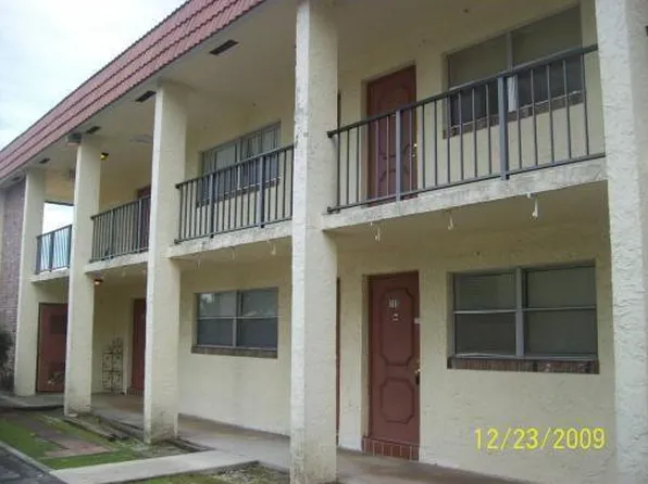 8604 NW 35th St APT 103, Pompano Beach, FL 33065
