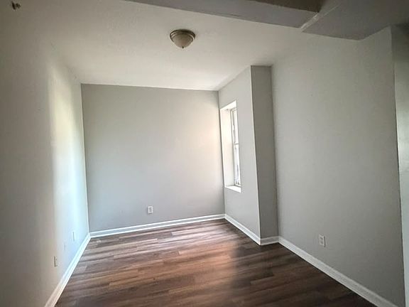 5th image of 281 Goldsmith Ave #G2