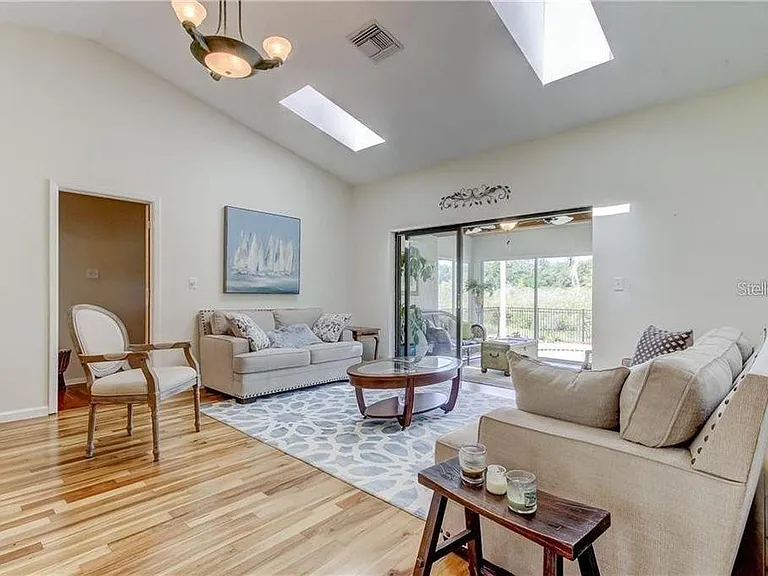 9030 Bullrush Ct — Photo 9