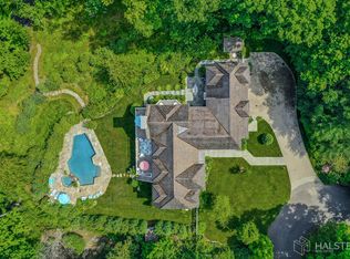 21 Canoe Trl, Darien, CT 06820