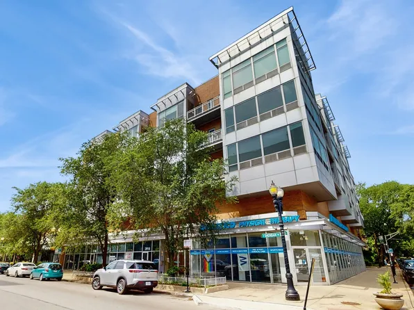 3920 N Sheridan Rd APT 411, Chicago, IL 60657