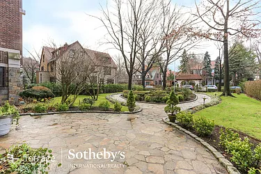 Sold by Terrace Sotheby's International Realty