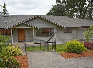 404 S 30th St, Philomath, OR 97370