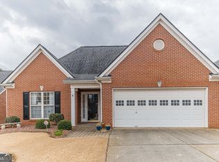 925 Livery Cir, Lawrenceville, GA 30046