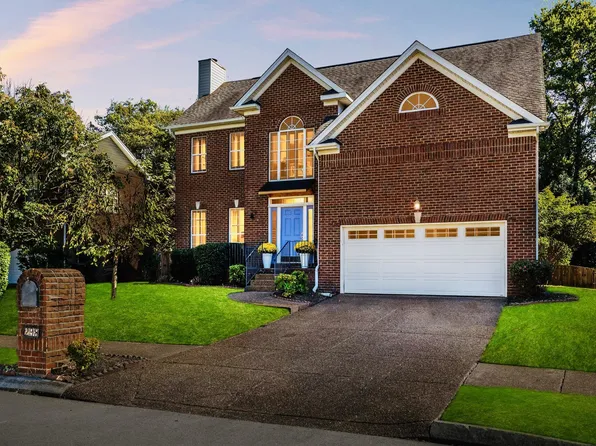 298 Wisteria Dr, Franklin, TN 37064