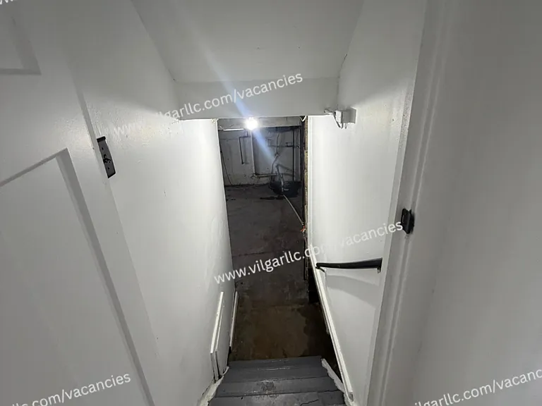 600 W 46th Ave — Photo 26