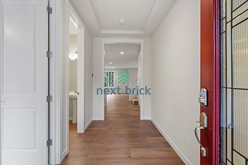 5th image of 34120 SE Vaughan St