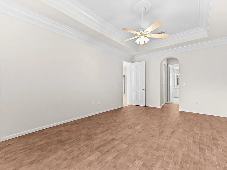 6823 Fabiano Cir — Photo 27