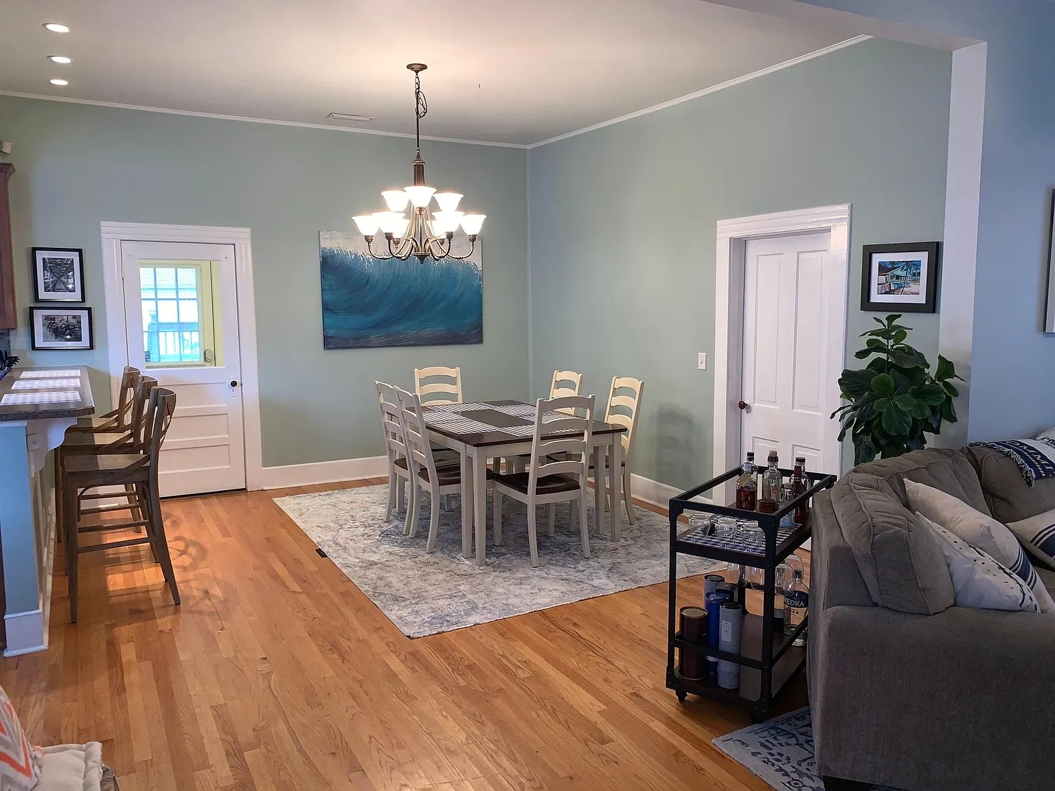 2 bed, 2.5 bath, 1394 sqft, $2,200 — Photo 4