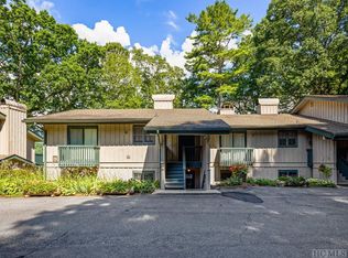 26 Toxaway Point #1, Lake Toxaway, NC 28747