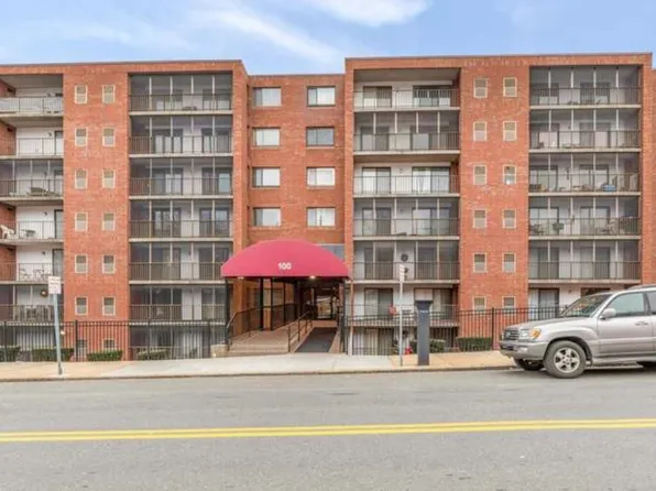 100 High St, Medford, MA