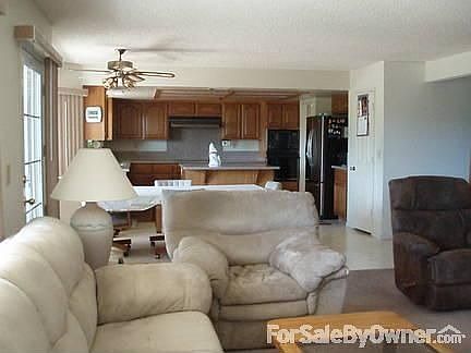 3rd image of 1560 Brentwood Dr