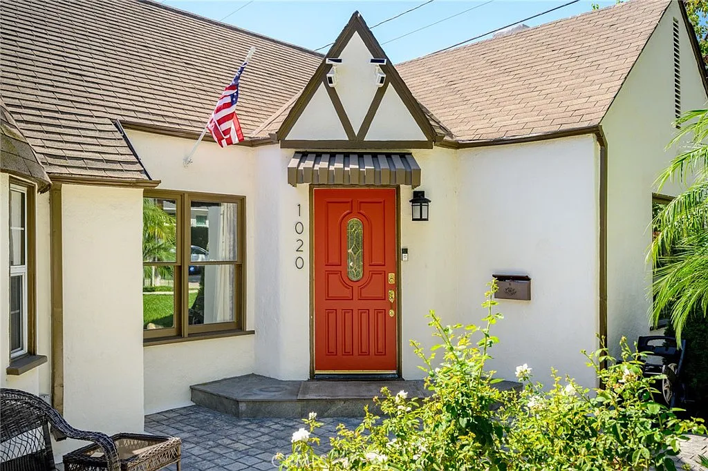 3 bed, 1678 sqft, $6,000 — Photo 3
