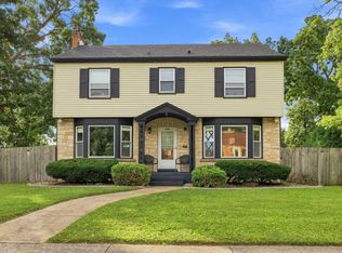 4405 Harding Rd, Kenosha, WI 53142