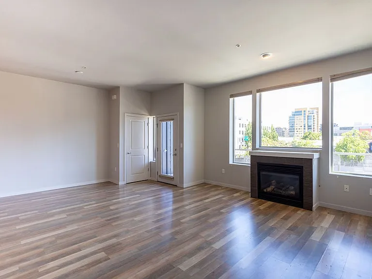 1607 NW Davis St — Photo 26