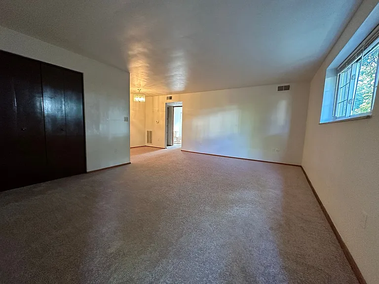 511 Freeport Rd — Photo 20