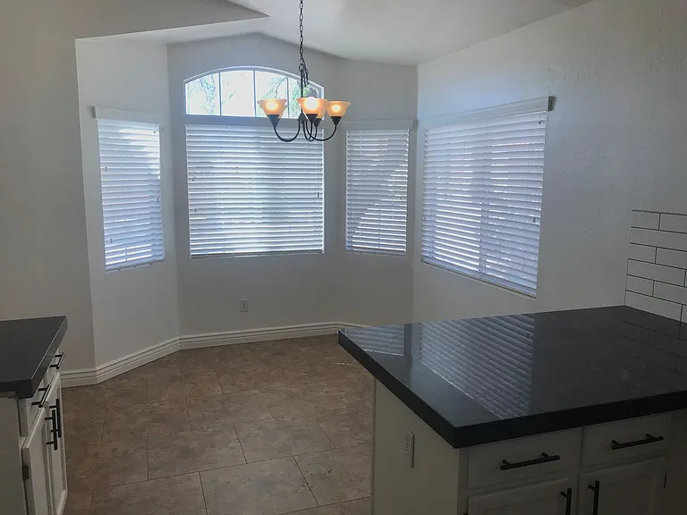 2036 E Windsong Dr — Photo 7