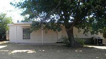 2nd image of 4002 Cynthia Ln