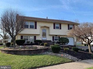 100 Hampshire Dr, Deptford, NJ 08096