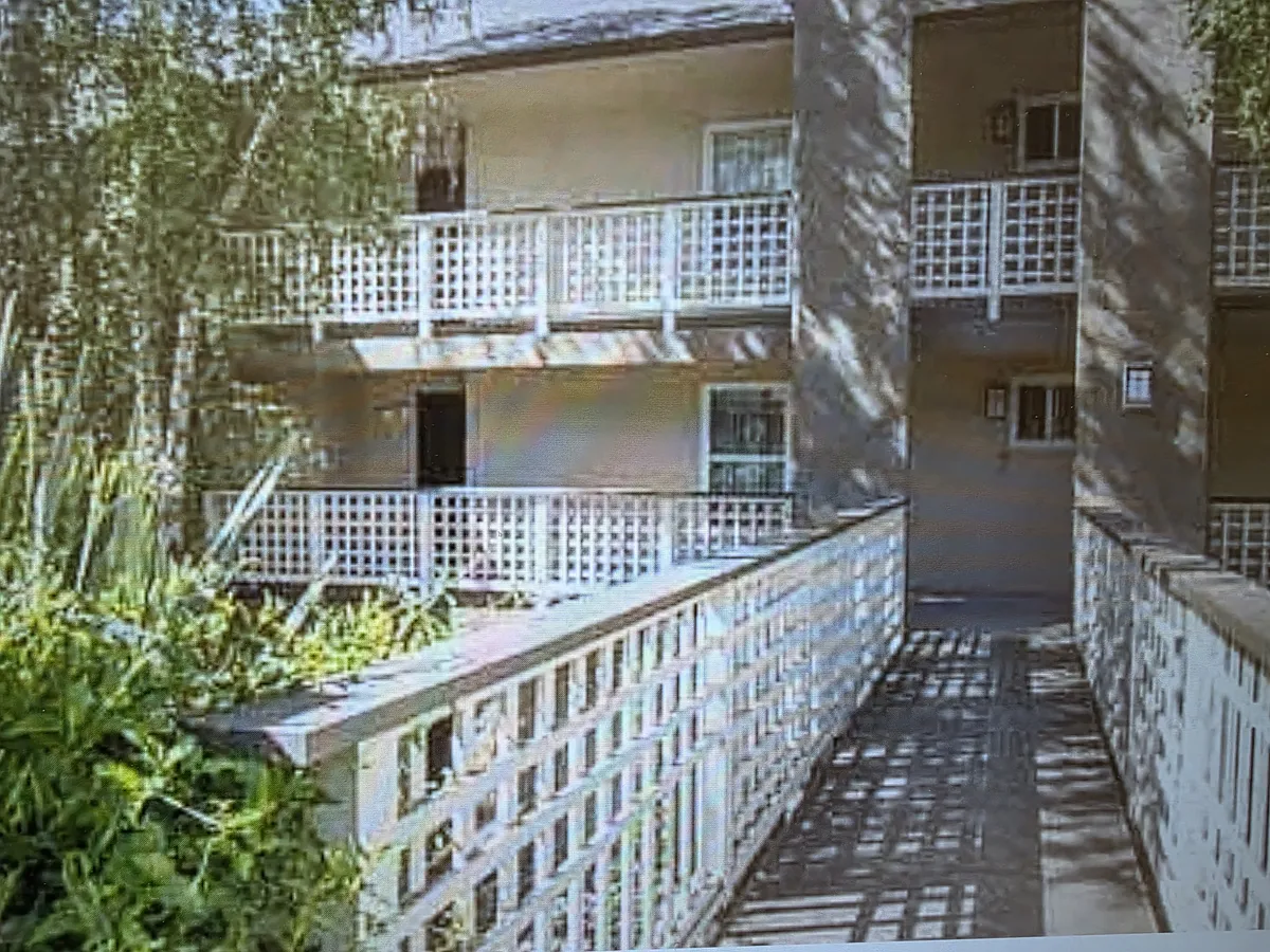Building Photo - 673 Royston Ln #134