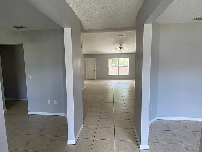 632 SE Chapman Ave — Photo 8
