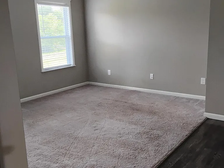 1453 Hoovler Way — Photo 9