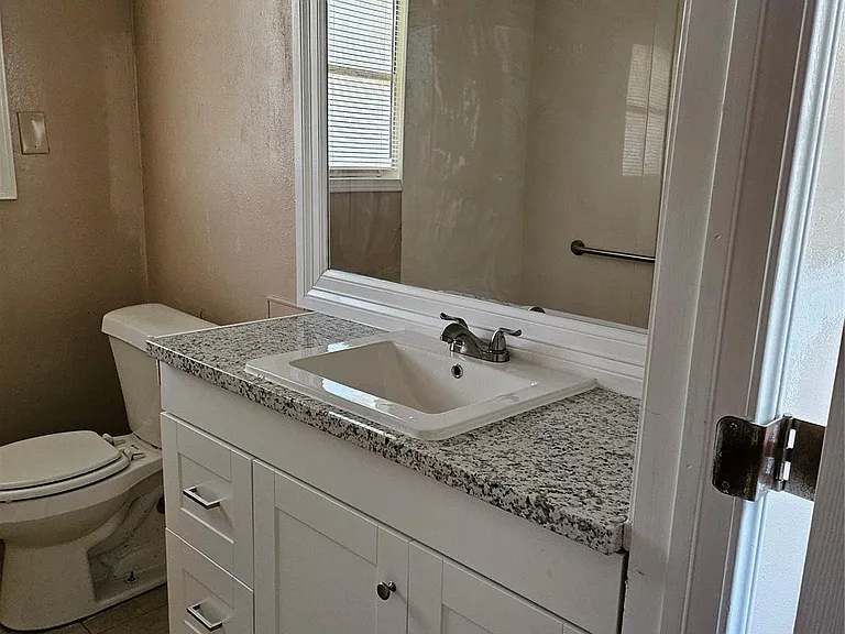 5603 Northridge Dr — Photo 11