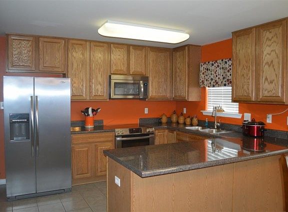 3rd image of 204 Cardinal Rd