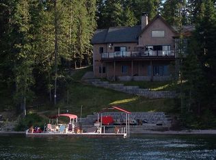 267 Copper Bay Rd, Nordman, ID 83848