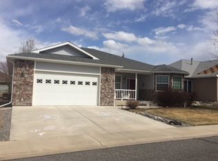 3805 Lone Tree Ln, Montrose, CO 81403