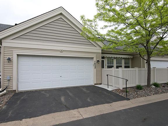 4th image of 1625 2nd Ave