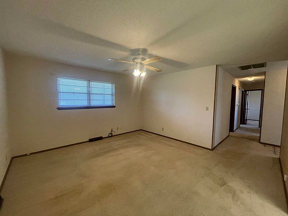 5th image of 333 N Glenwood Dr