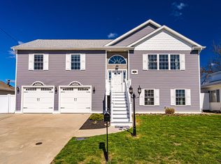 42 Jonathan Dr, Manahawkin, NJ 08050