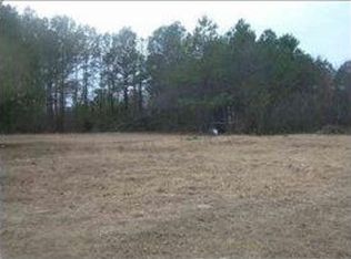 6440 Arabia Rd, Lumber Bridge, NC 28357