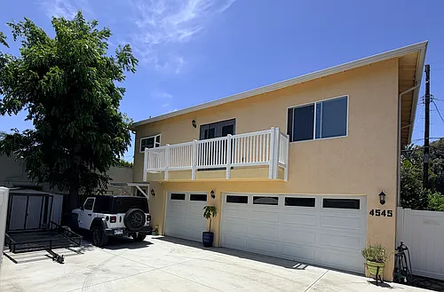 4545 Vesper Ave Photo 1