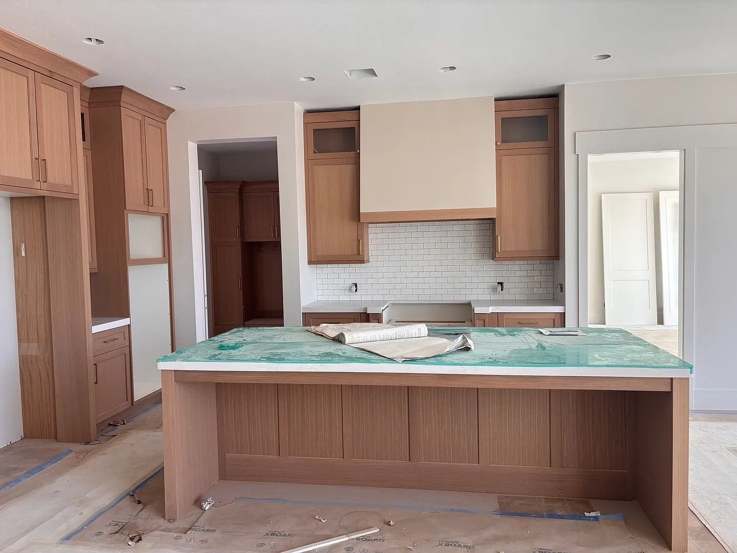 Gorgeous New Trend Single Story with RV garage just a short walk from Crimson High School — Photo 4