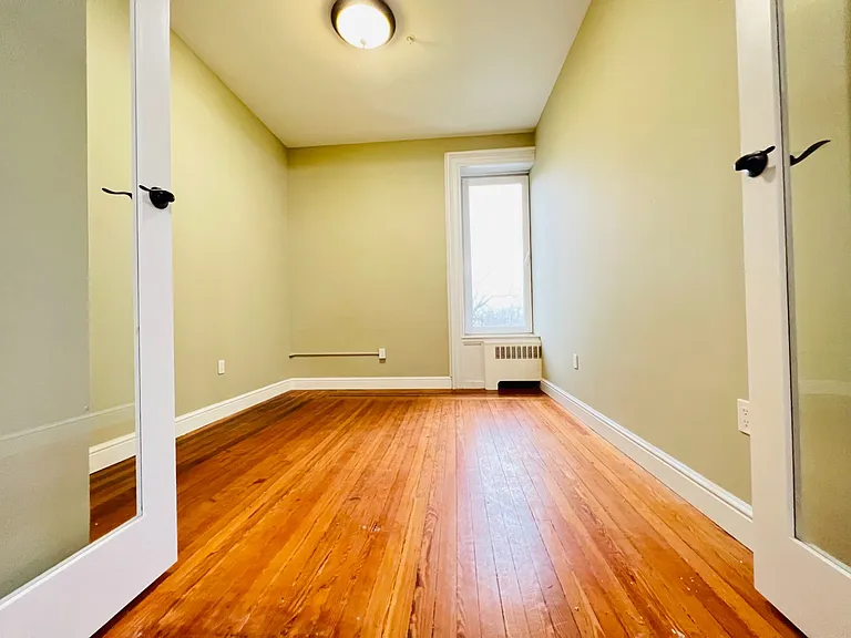 155 Beacon Hill Dr #6 — Photo 5