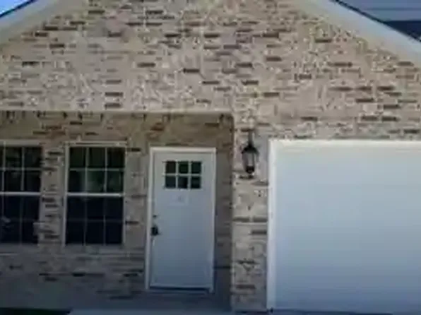 3309 Polk St #A, Greenville, TX 75401