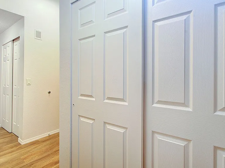 12709 NE 5th St — Photo 6