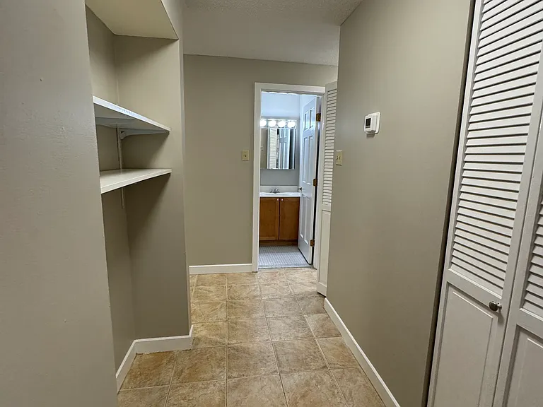 1151 Beacon St — Photo 10