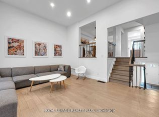 1755 Rathburn Rd E #20, Mississauga, ON L4W2M8