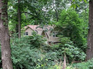 8 Conrad Strasse, Andover, NJ 07821