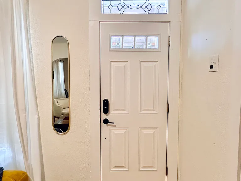 3474 W Lehigh Ave — Photo 63