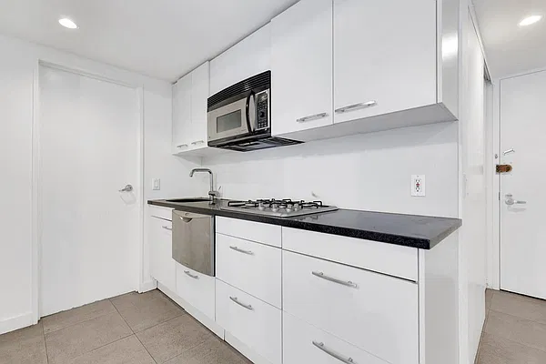 Rented by Owner | media 27