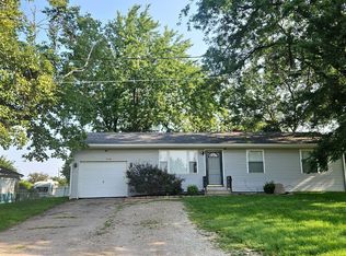 14220 Tralee Dr, Cement City, MI 49233