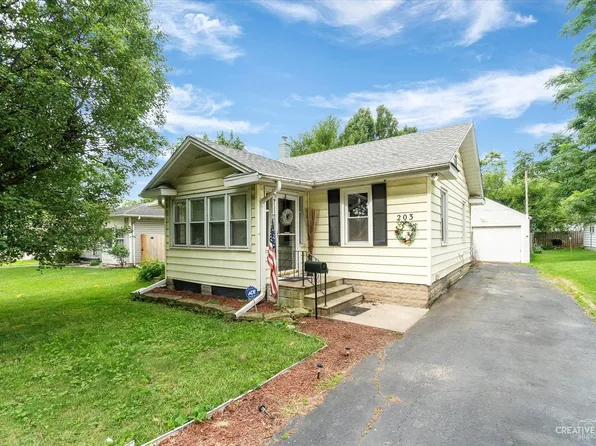 203 Morris St, Joliet, IL 60436