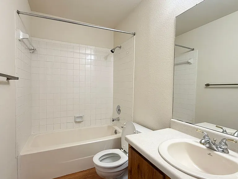 4506 Brown Bark Pl #A — Photo 7