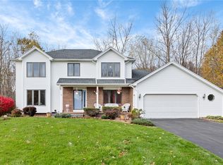 42 Alana Dr, Rochester, NY 14624